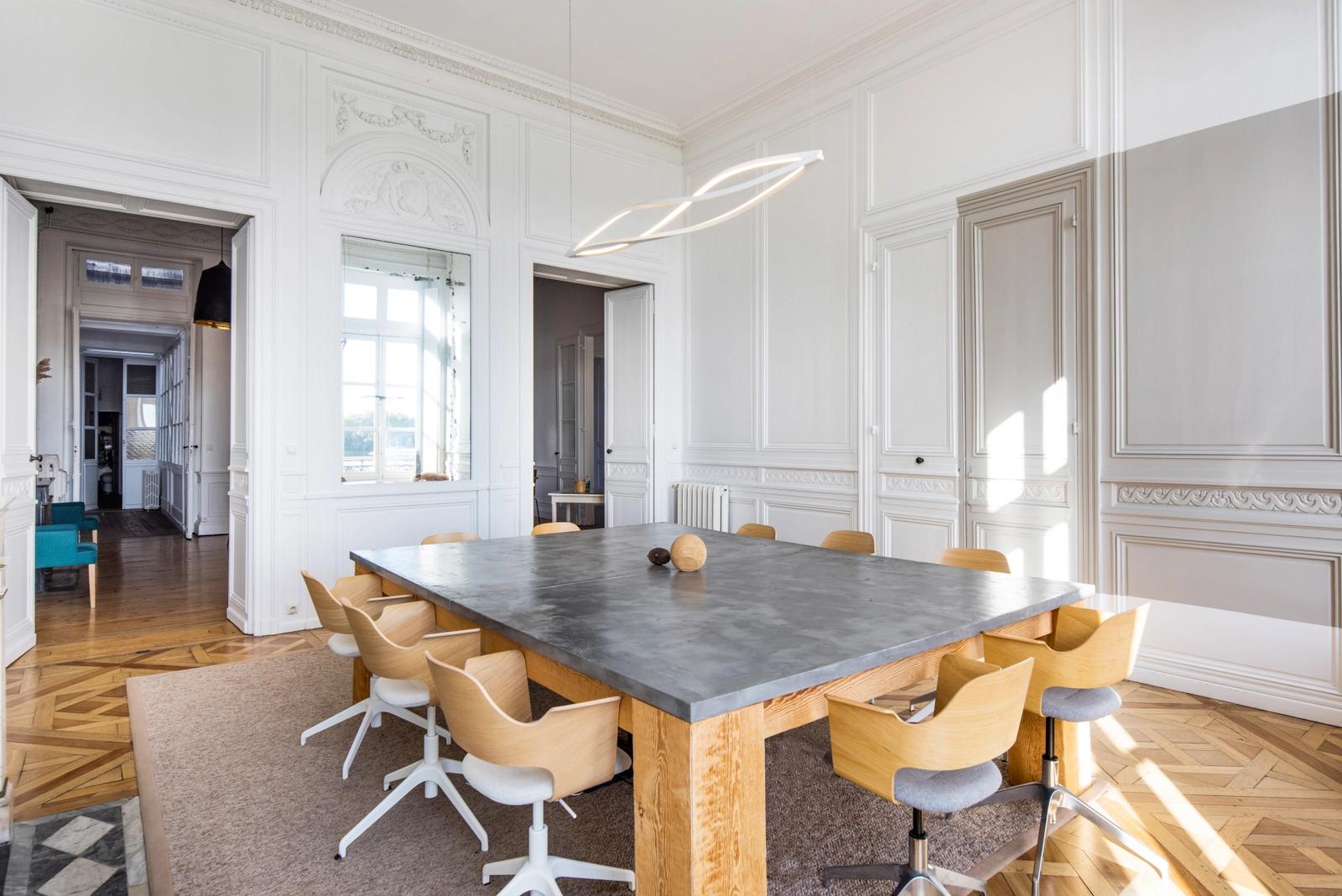 Meeting room in Upscale offices on the Quays of Bordeaux - 2