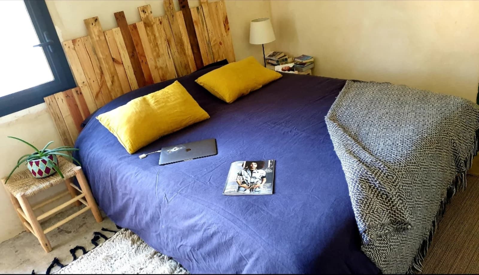 Dormitorio dentro Gran casa de piedra occitana con piscina - 5