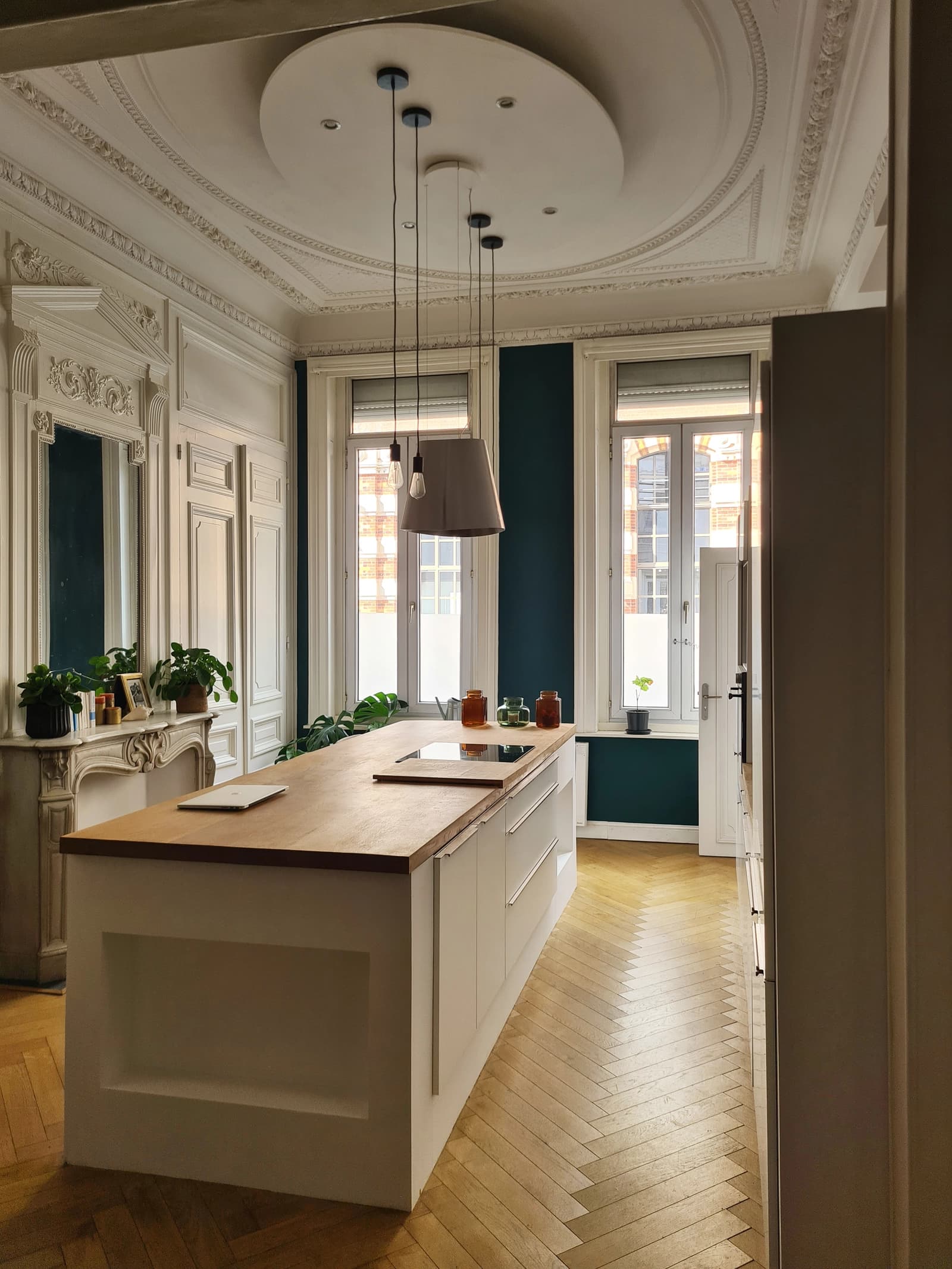 Kitchen in Bourgeois apartment - Lille center - 1