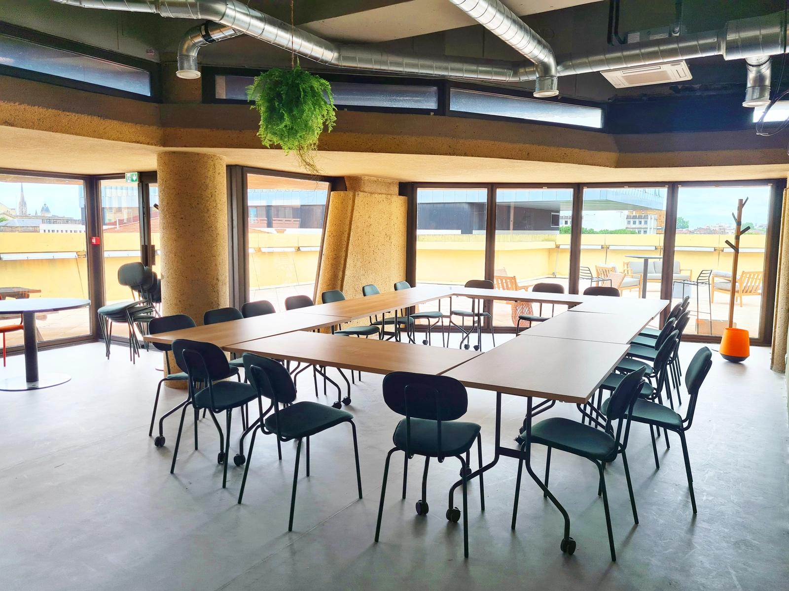 Comedor dentro Sala de reuniones de 50 m² en el corazón de Burdeos - 1