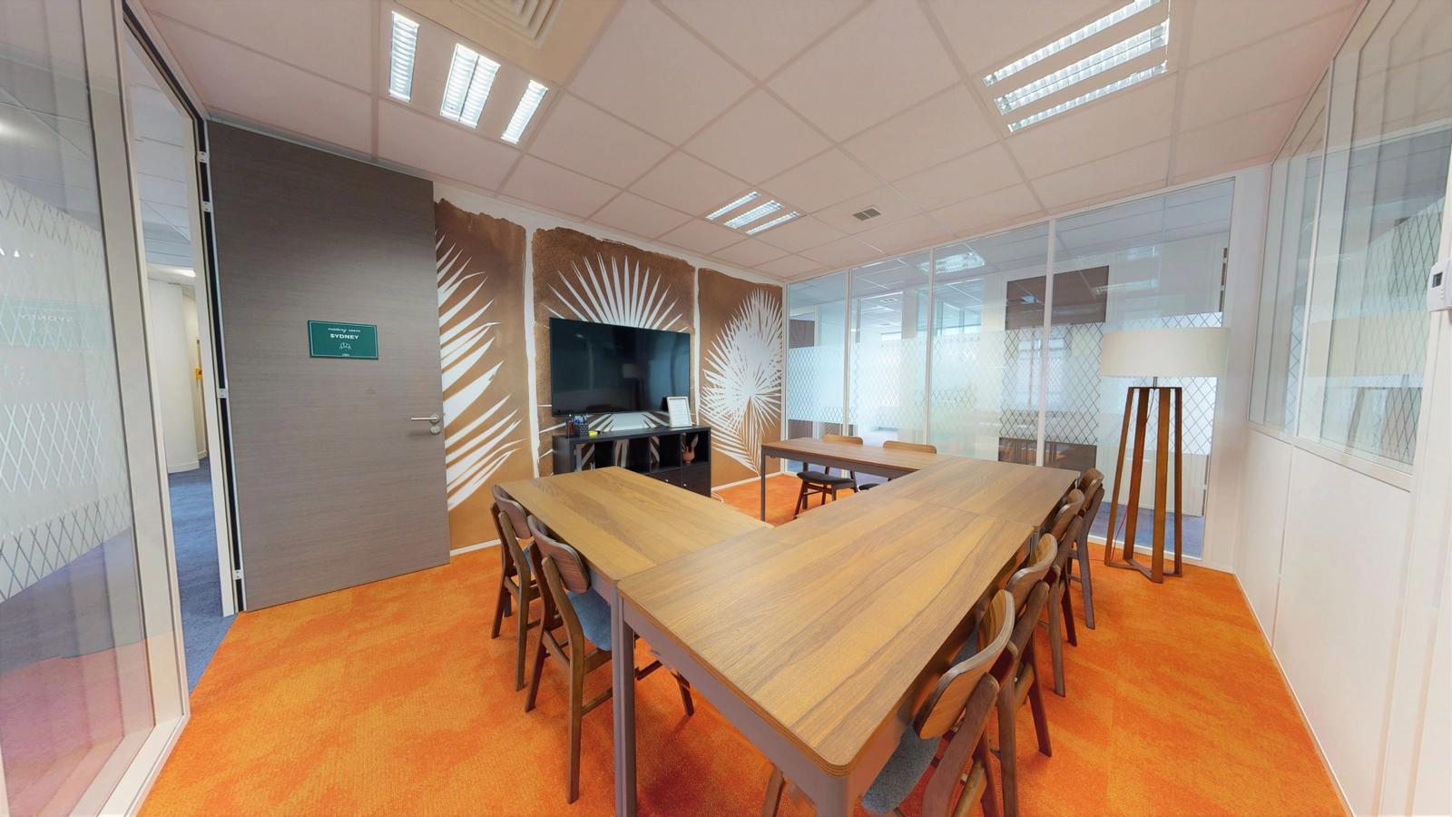 Meeting room in Entrepreneurs' guest house in Saint-Denis - 1