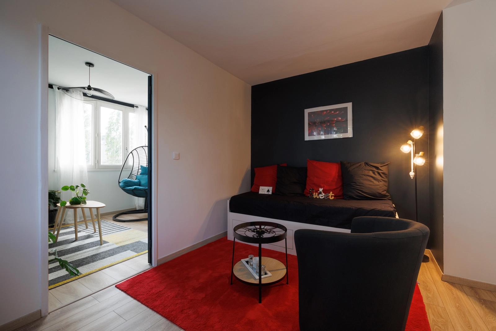 Space Modern 70 m2 apartment in western Lyon - 5
