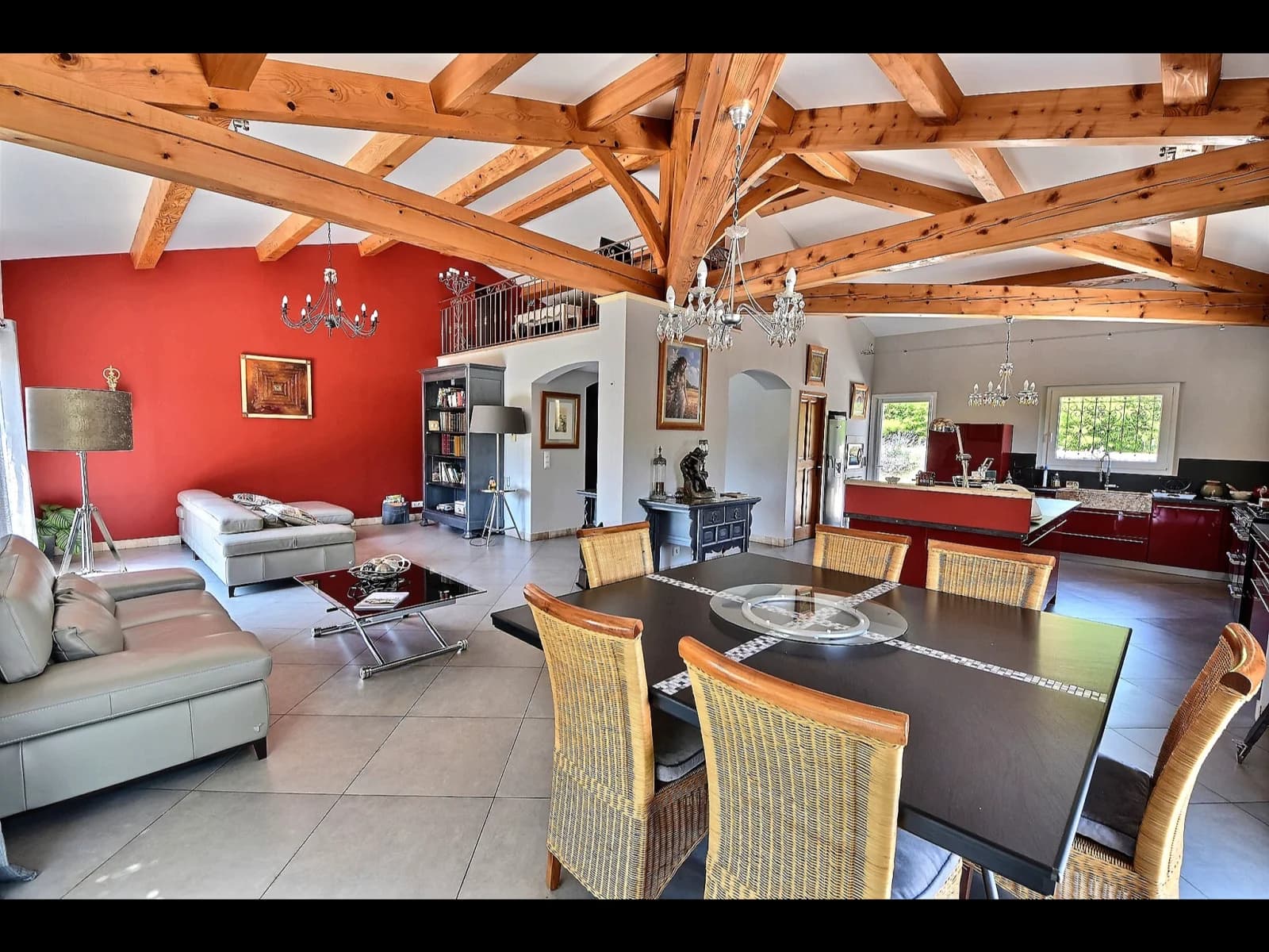 Living room in Property on the Var coast 10 min from Toulon - 0