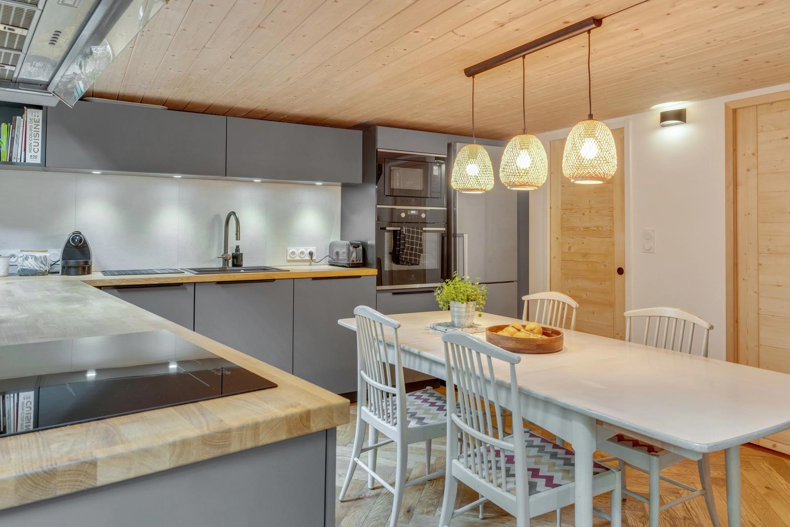 Kitchen dentro Appart Lyonnais Canut atmósfera de estudio de artista - 0