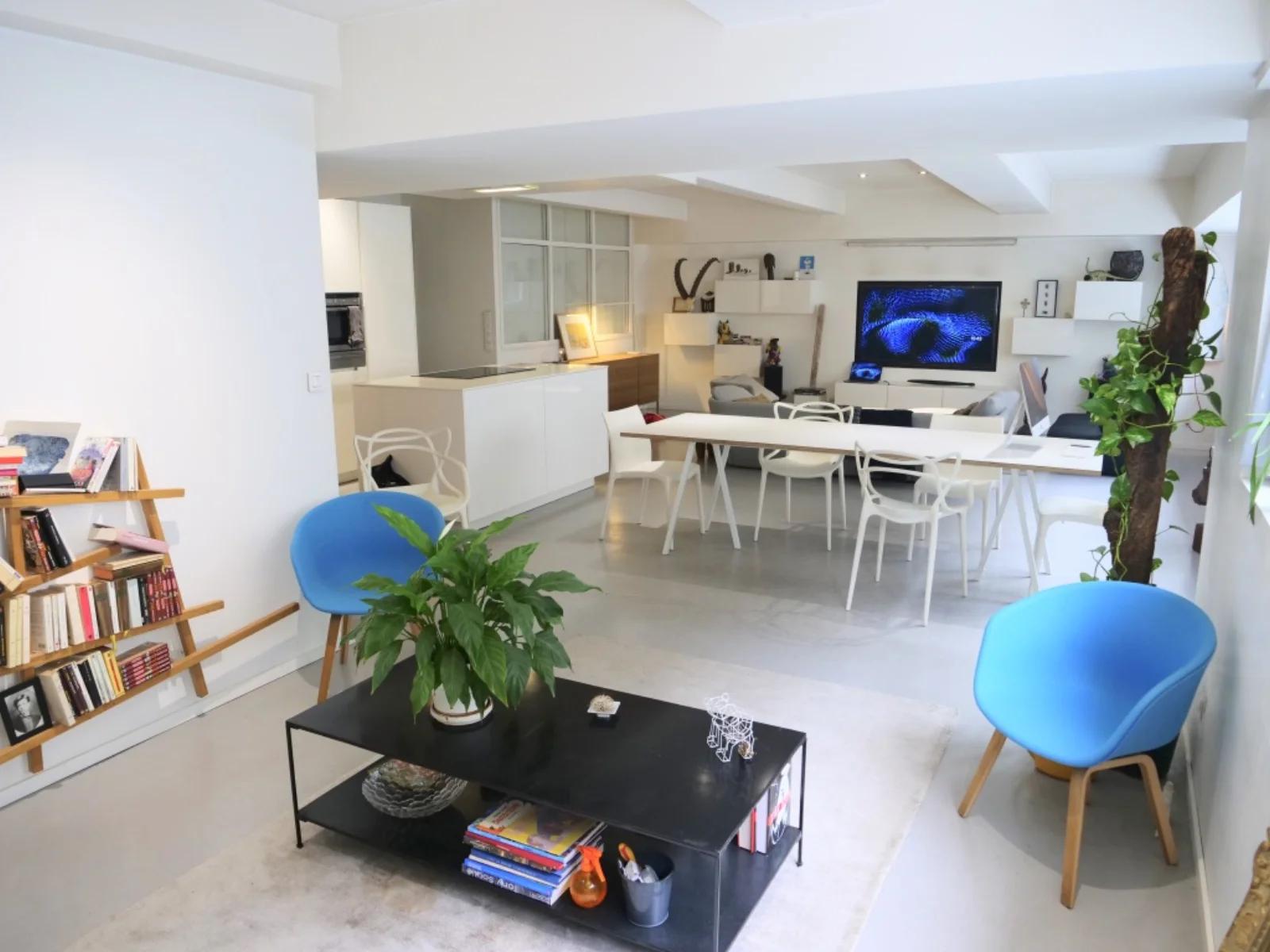 Living room in 140m² loft apartment in Les Lilas - 0