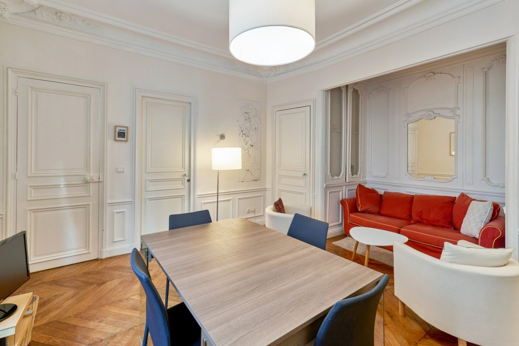 Salle de réunion à moins de 200euros dans le XVIème arrondissement de Paris - Chez Flore