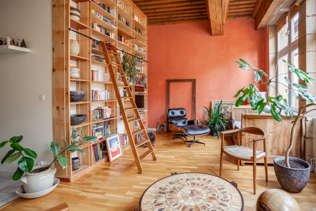 Atelier de poterie transformé en salle de réunion à moins de 150€ à Lyon
